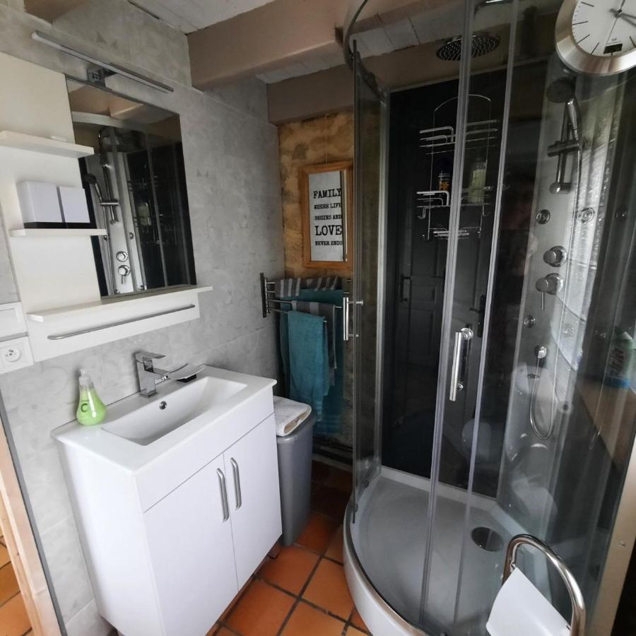 Aux Portes Du Chateau Cottage Intimiste Et Cosy A L'Abri Des Regards Propice A La Detente Rinxent 外观 照片