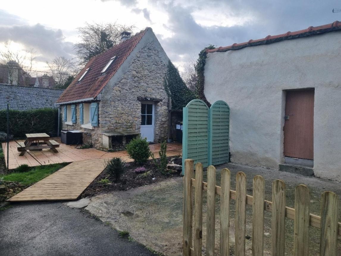 Aux Portes Du Chateau Cottage Intimiste Et Cosy A L'Abri Des Regards Propice A La Detente Rinxent 外观 照片